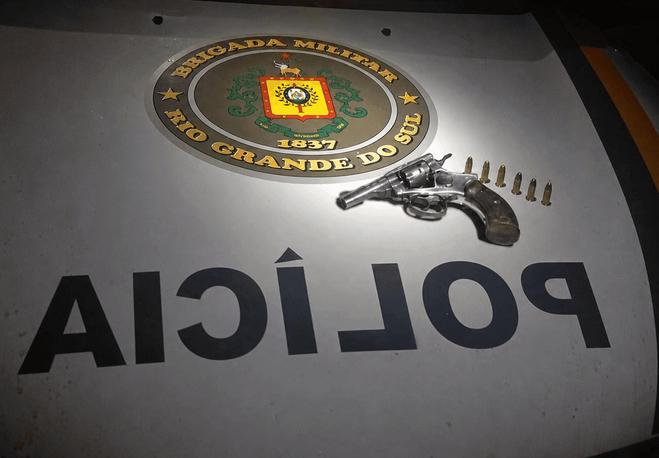 Homem é preso com arma de fogo em Iraí
