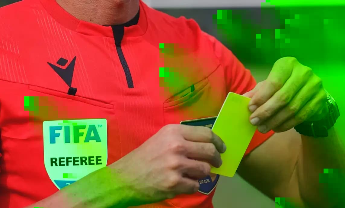 CBF anuncia programa de profissionalização com árbitros 